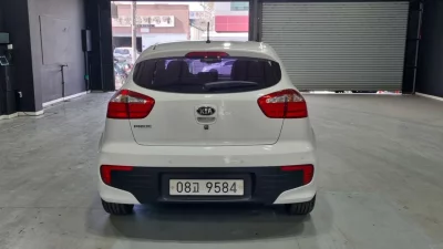Kia pride