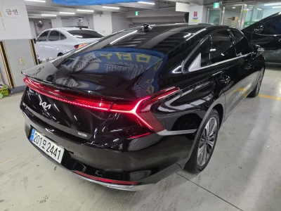 Kia K8