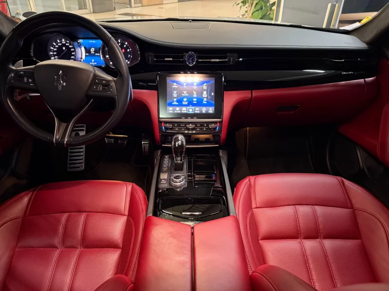 Maserati QUATTROPORTE