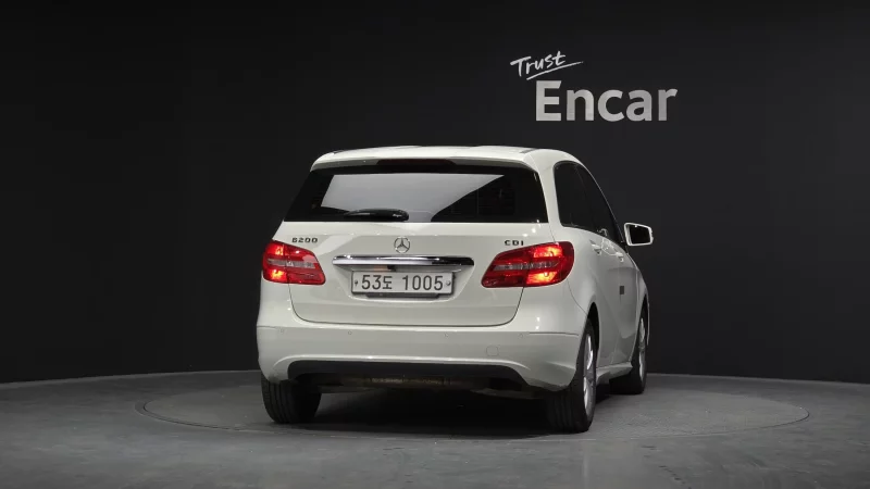 Mercedes-Benz B-Class