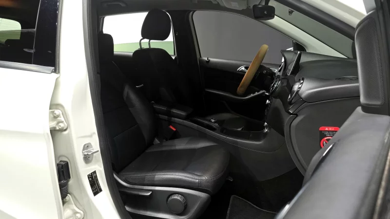 Mercedes-Benz B-Class