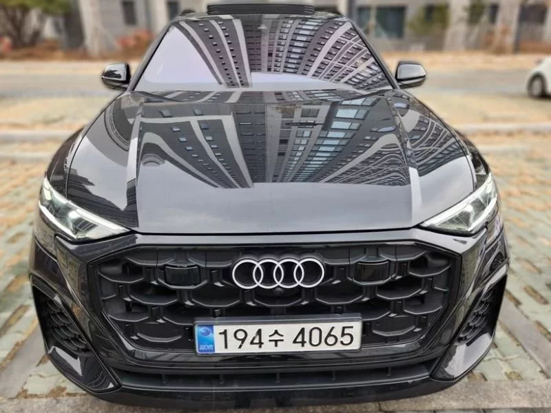Audi Q8