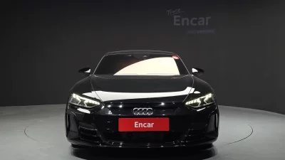 Audi E-TRON GT