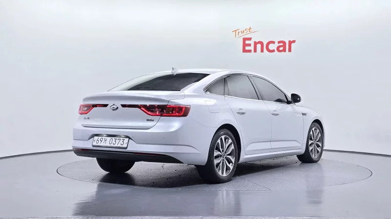 Renault Samsung SM6