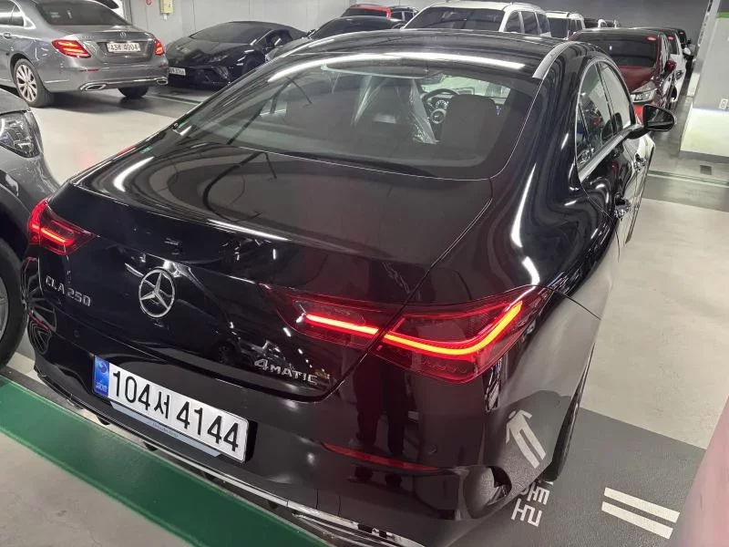 Mercedes-Benz CLA-Class