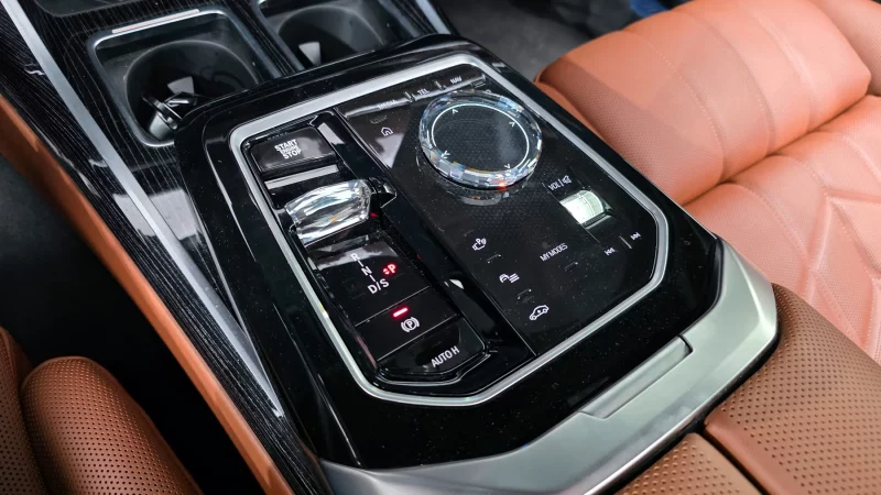 BMW 7-Series