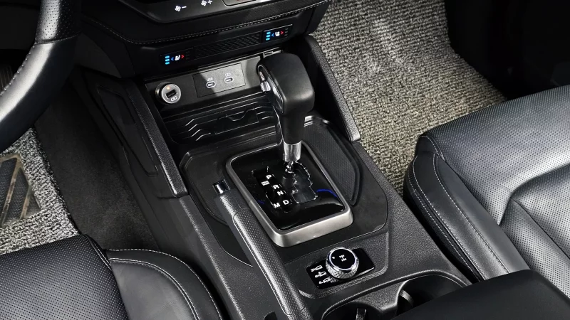 SsangYong Rexton Sports Khan