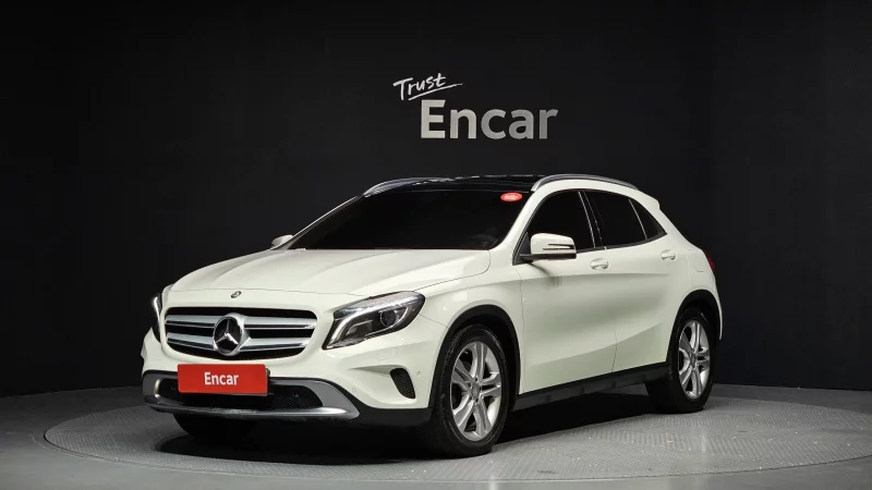 Mercedes-Benz GLA-Class