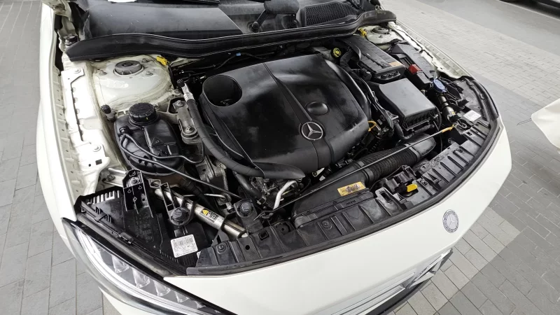 Mercedes-Benz GLA-Class