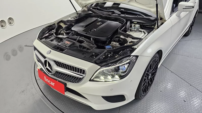 Mercedes-Benz CLS-Class