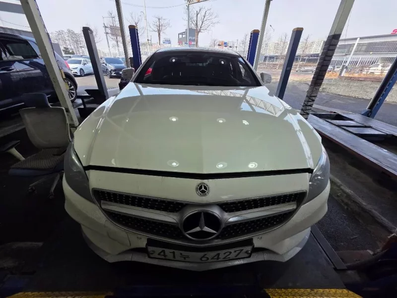 Mercedes-Benz CLS-Class
