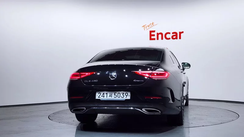 Mercedes-Benz CLS-Class