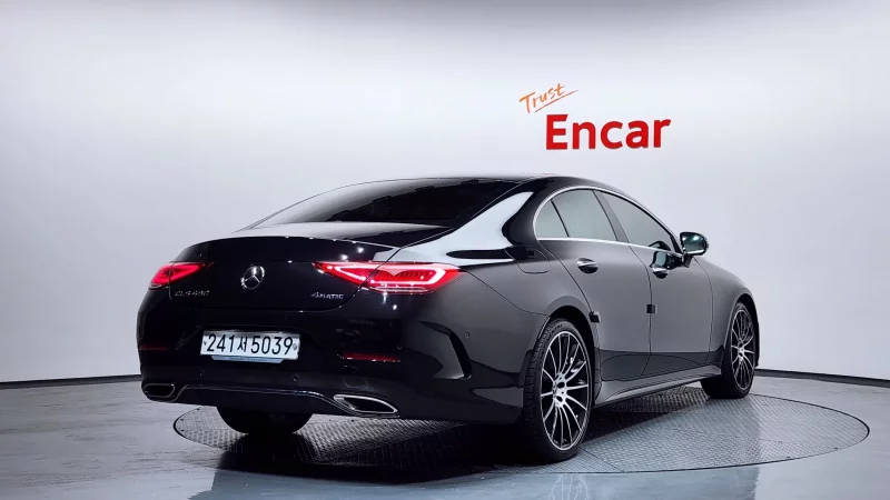 Mercedes-Benz CLS-Class