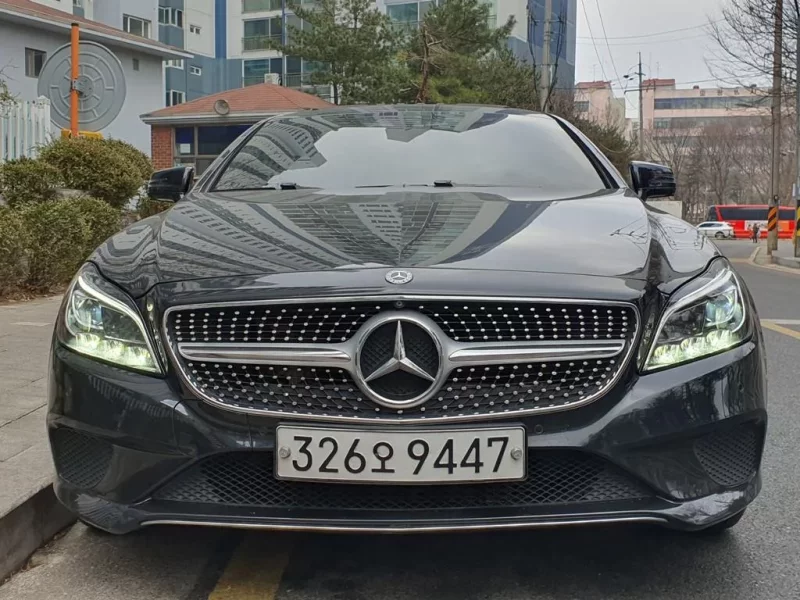 Mercedes-Benz CLS-Class