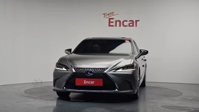 Lexus ES300h