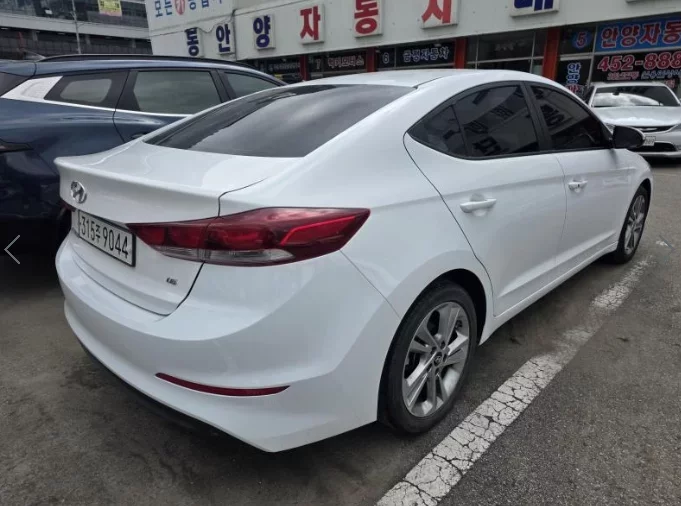 Hyundai AVANTE