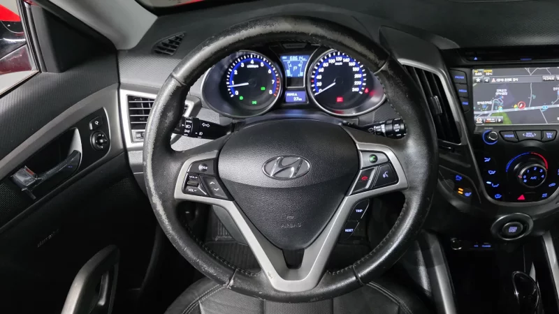 Hyundai Veloster