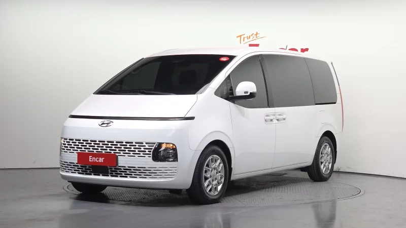 Hyundai Staria