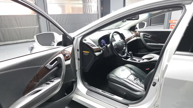 Hyundai Aslan