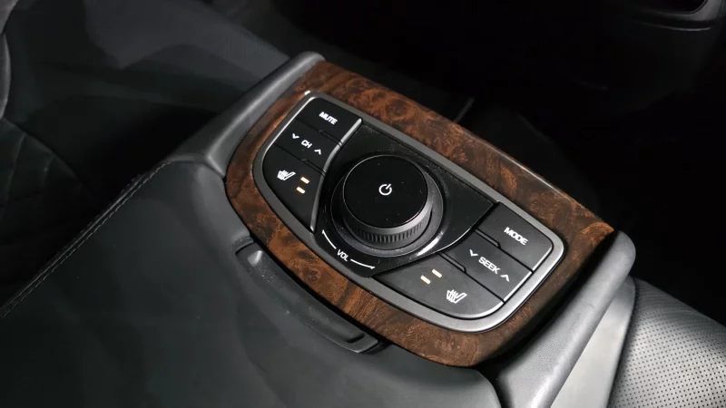 Hyundai Aslan