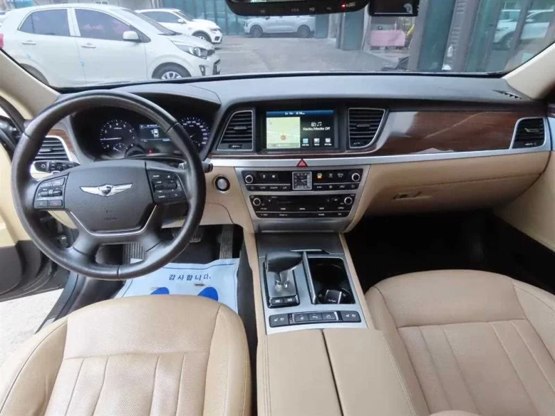 Genesis G80