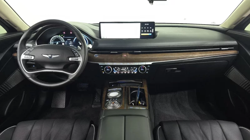 Genesis Electrified G80