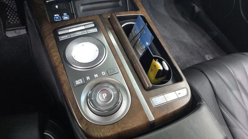 Genesis Electrified G80