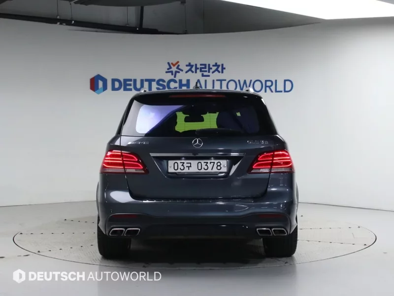 Mercedes-Benz GLE-Class