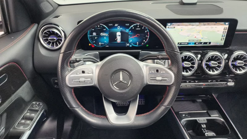 Mercedes-Benz GLB-Class