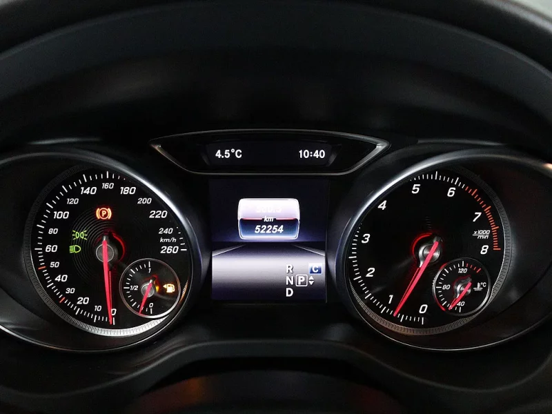 Mercedes-Benz GLA-Class