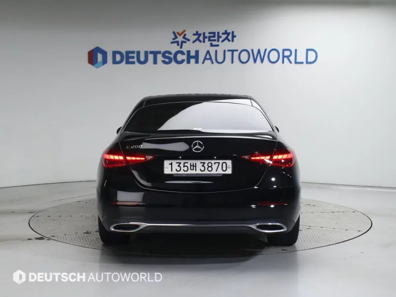 Mercedes-Benz C-Class