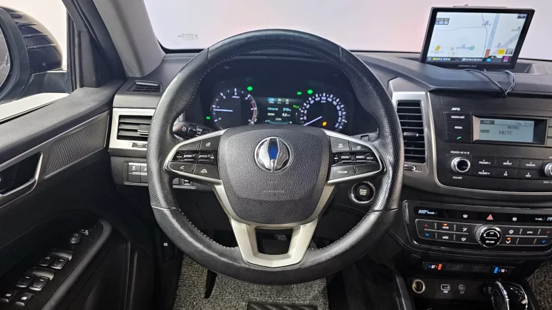 SsangYong Rexton Sports