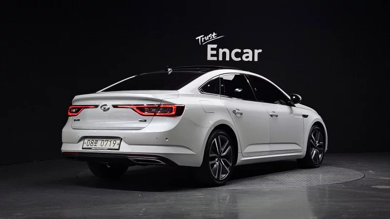 Renault Samsung SM6