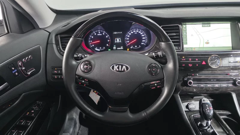 Kia K9