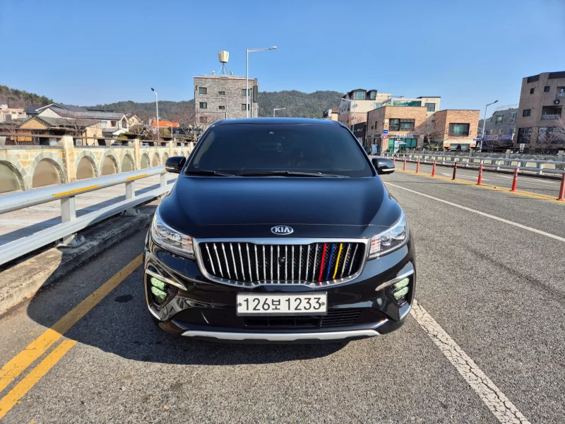 Kia Carnival