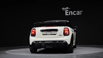 MINI Cooper Convertible