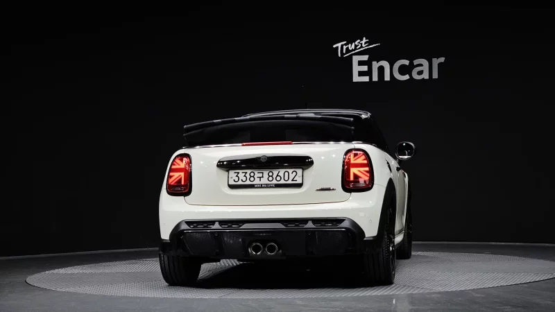 MINI Cooper Convertible