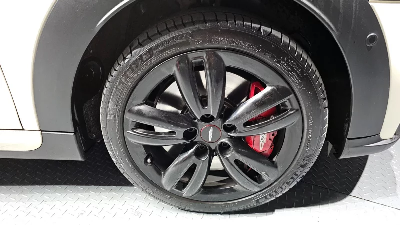 MINI Cooper Convertible