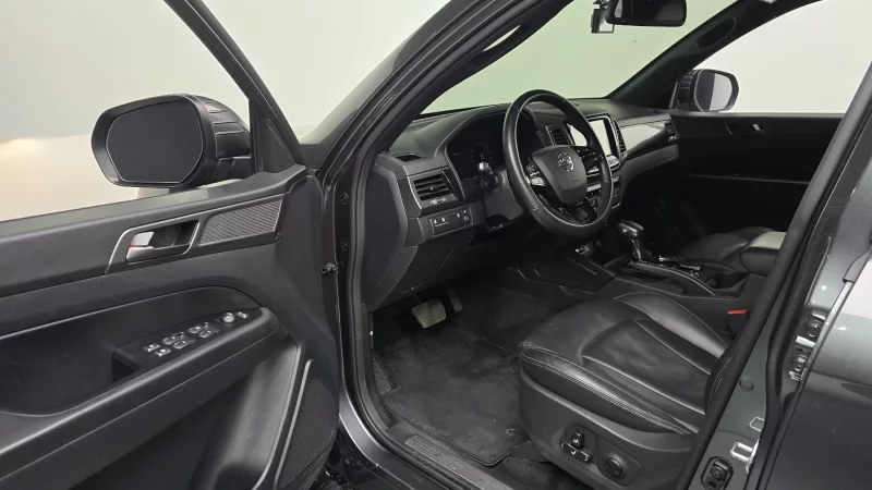 SsangYong Rexton Sports