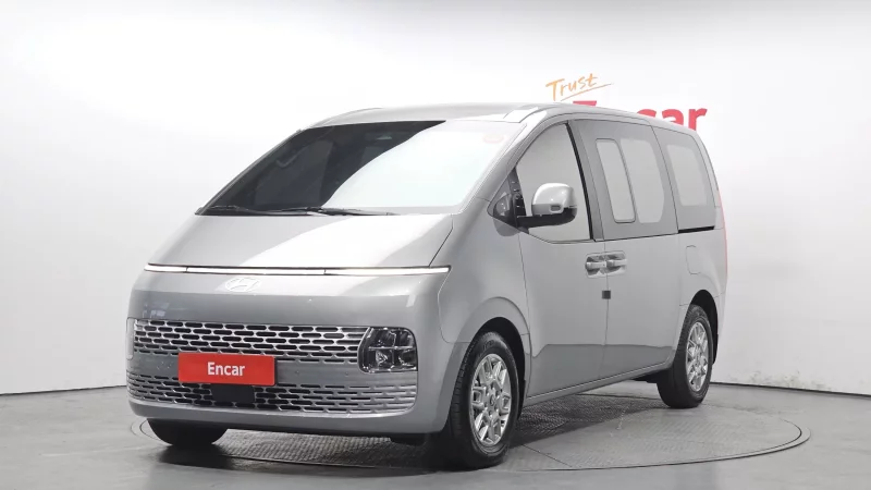 Hyundai Staria