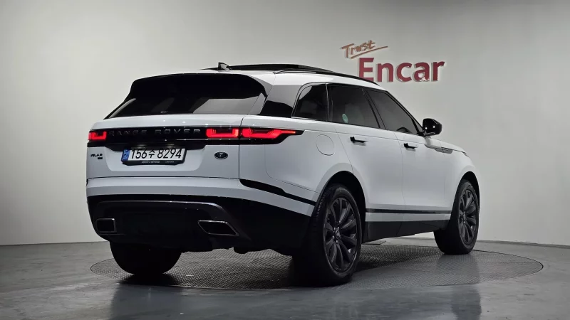 Land Rover RANGE ROVER VELAR