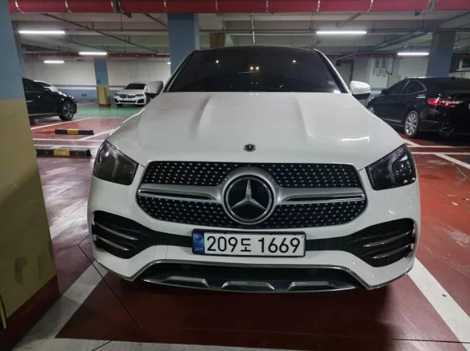 Mercedes-Benz GLE-Class