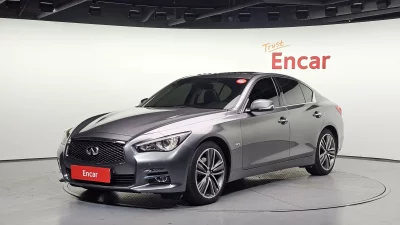 Infiniti Q50