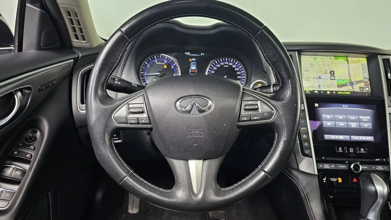 Infiniti Q50