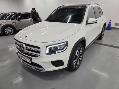 Mercedes-Benz GLB-Class