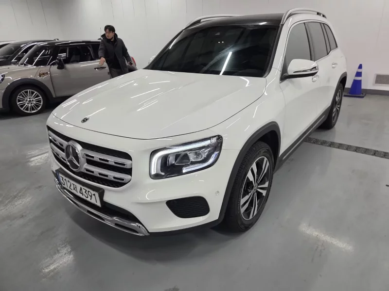 Mercedes-Benz GLB-Class