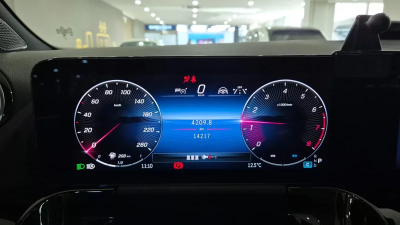 Mercedes-Benz GLA-Class