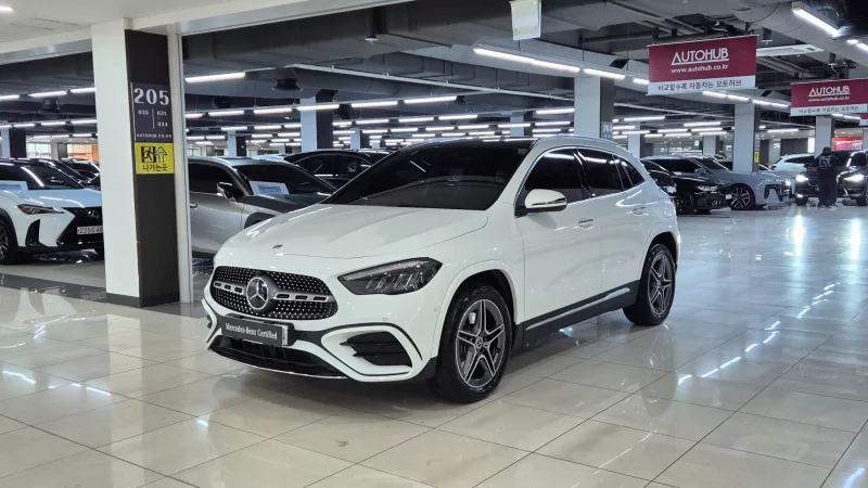 Mercedes-Benz GLA-Class