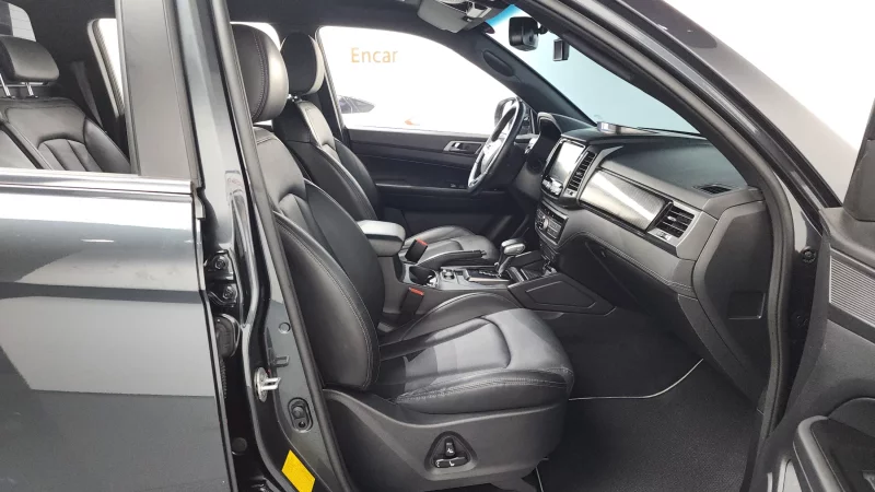 SsangYong Rexton Sports