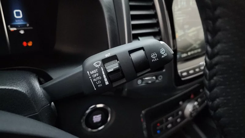 SsangYong Rexton Sports